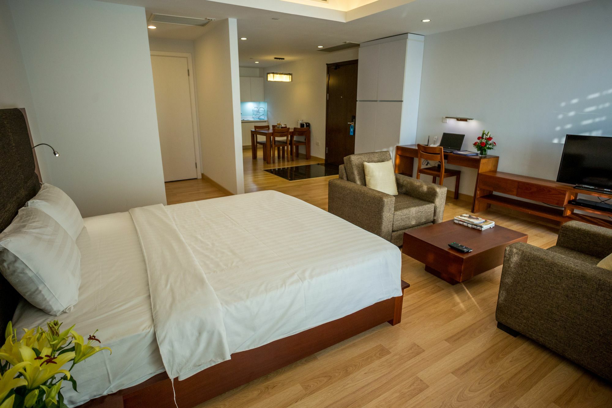 פנום פן Bellevue Serviced Apartments מראה חיצוני תמונה